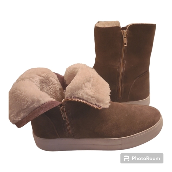 J Slides* Suede Leather Booties* Faux Shearling Lining* Taupe* Sz 9 - Picture 2 of 5